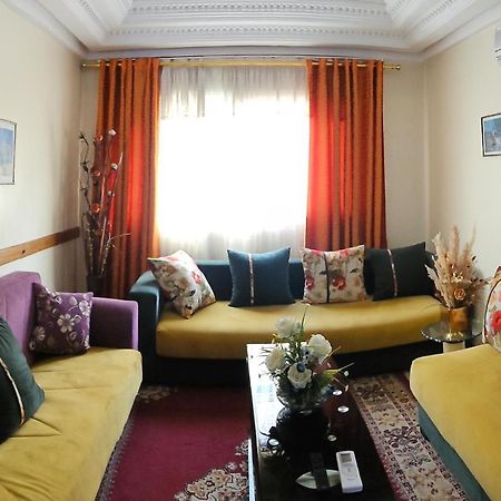 Joum Book Appartement Tous Conforts Maarif Casa Blanca Exterior foto