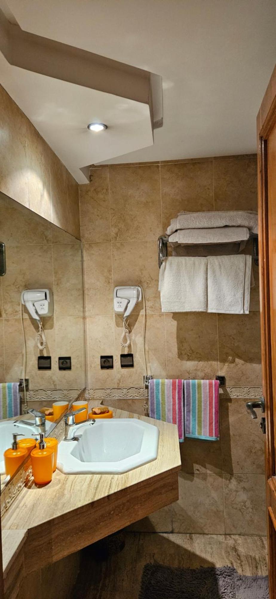 Joum Book Appartement Tous Conforts Maarif Casa Blanca Exterior foto